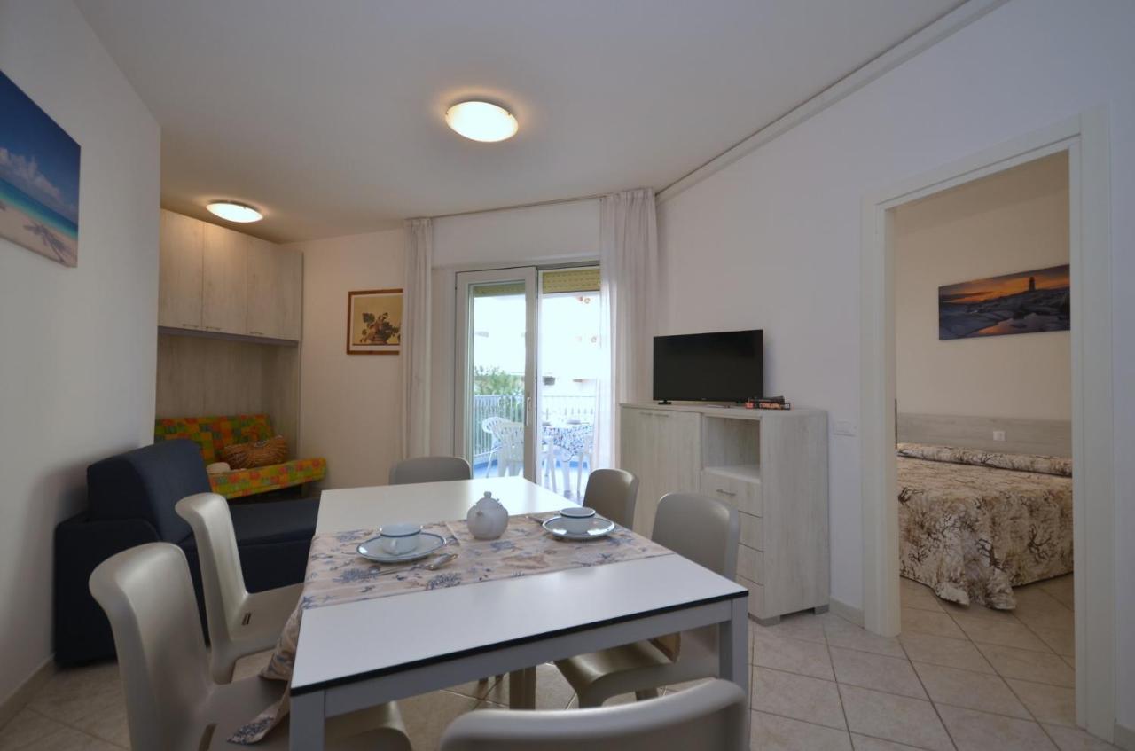 Residenza Marco Polo Apartment ลินญาโน ซับเบียโดโร ภายนอก รูปภาพ