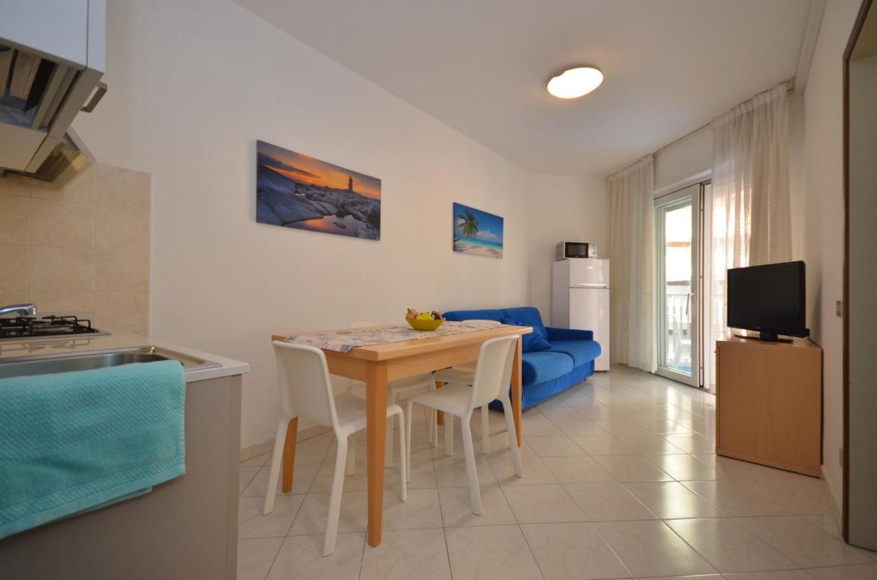 Residenza Marco Polo Apartment ลินญาโน ซับเบียโดโร ภายนอก รูปภาพ