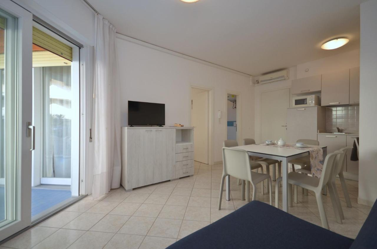 Residenza Marco Polo Apartment ลินญาโน ซับเบียโดโร ภายนอก รูปภาพ